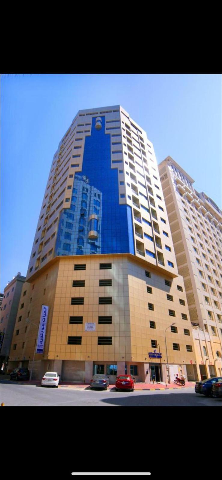 Al Hayat Suites Apartment Манама Екстер'єр фото